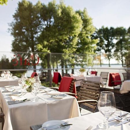 Hotel Kleines Meer Waren  Ngoại thất bức ảnh