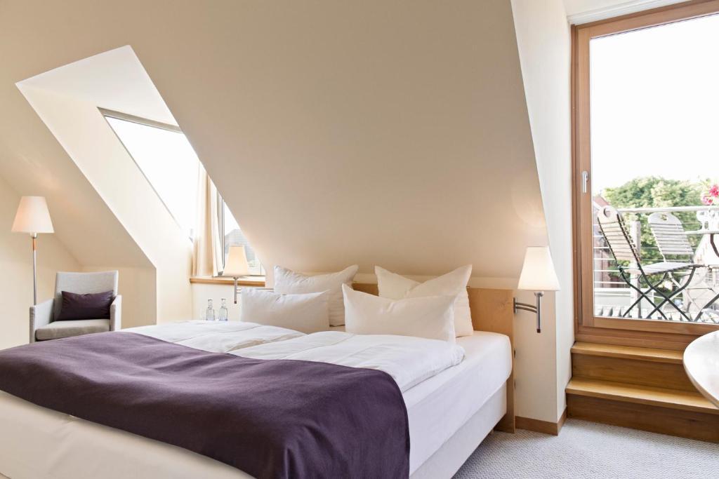 Hotel Kleines Meer Waren  Phòng bức ảnh